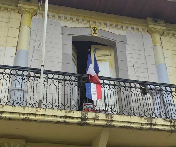 Essais de teintes pour validation - Mairie de Cayenne - Guyane