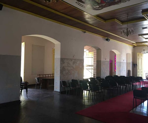 Décapage des murs intérieurs de l'étage - Mairie de Cayenne - Guyane 2