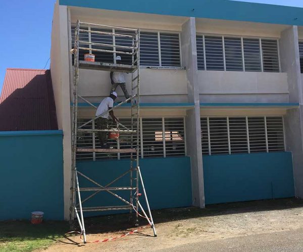Mise en peinture - École de Cayenne - Guyane